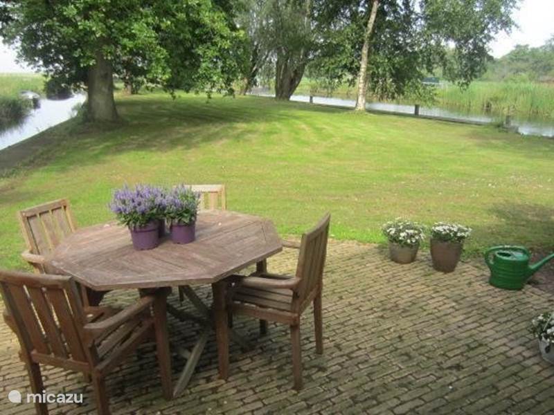Holiday home in Netherlands, Overijssel, Giethoorn Farmhouse Dwarsgracht 39