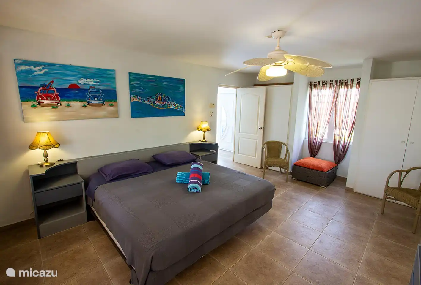 Here you can see the Master Bedroom Flamingo in Casa di Bon Bientu Bonaire.