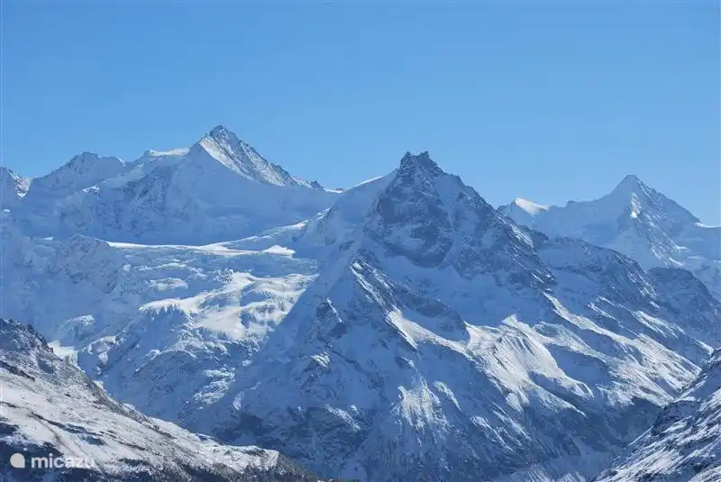 Zinal Rothorn, Blanc de moming, Besso, Obelgabelhorn examine the Sorebois out.