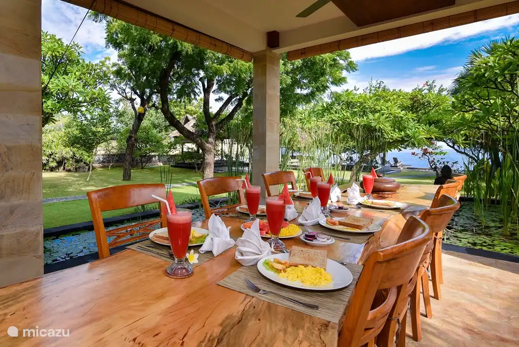 Sunset at Villa Semadhi