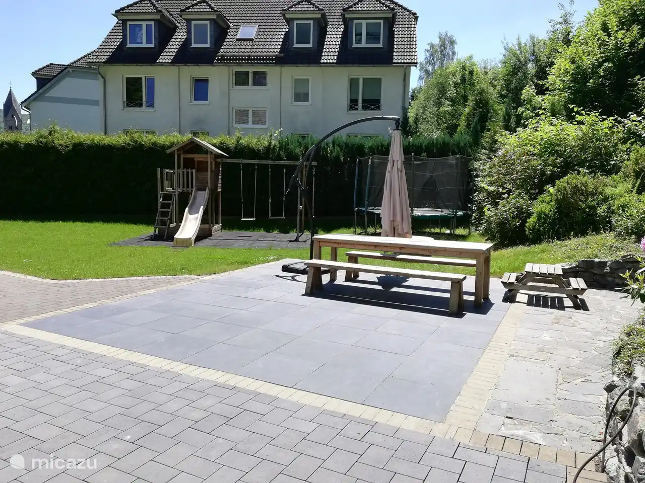 La terraza fue completamente renovada y ampliada en 2020.