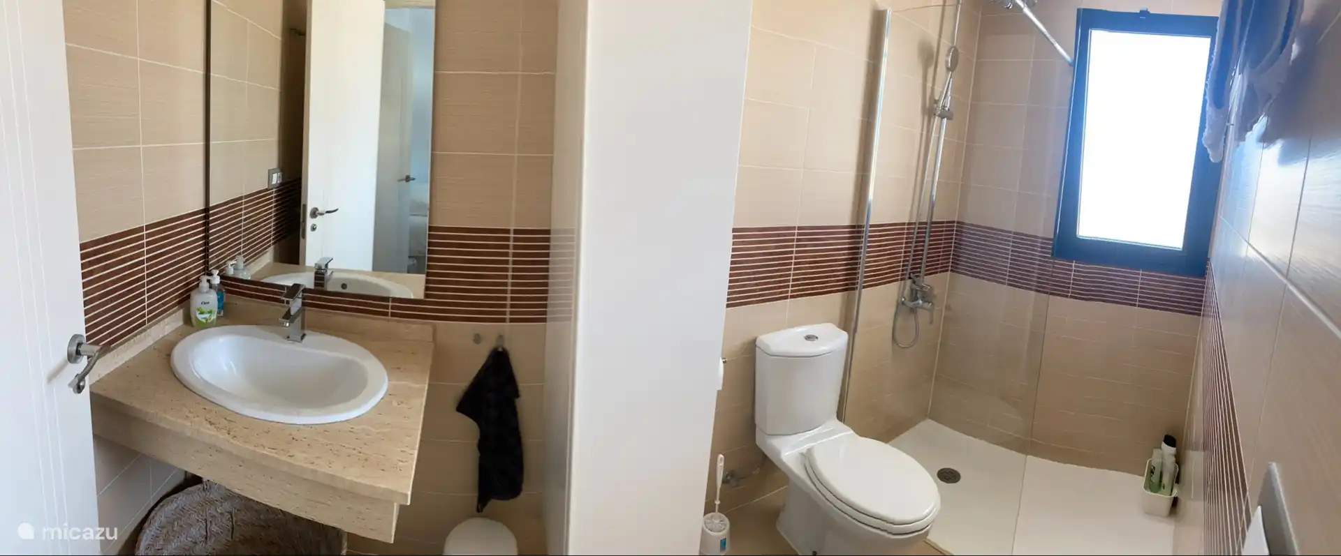 Ensuite zum Hauptschlafzimmer