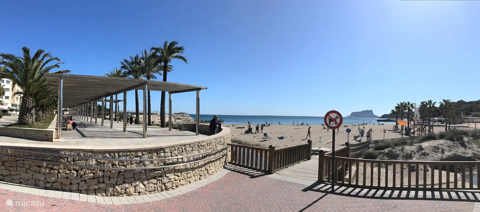 Spielen Sie l'Ampolla, 300 m vom Penthouse-Moraira Atico H entfernt