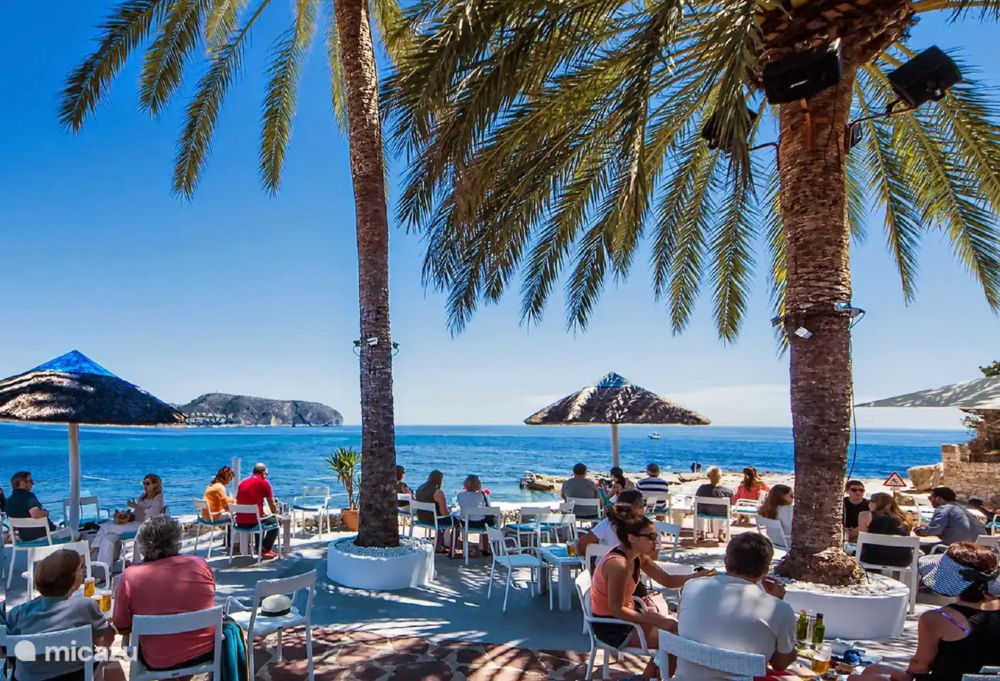 In Cala l'Andrago finden Sie die Strandbar Algas