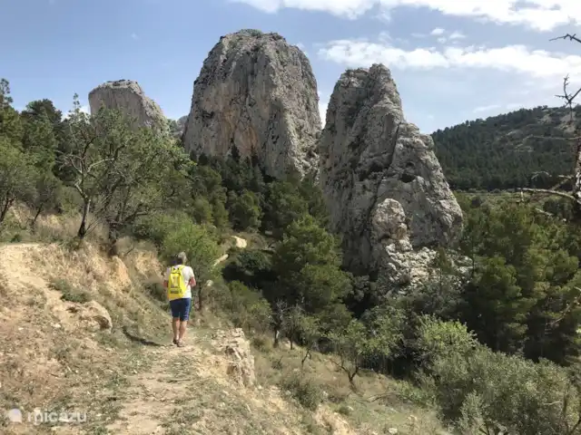 Villa Botman en España, Costa Blanca, Algorfa - villa a través de un paisaje desafiante.