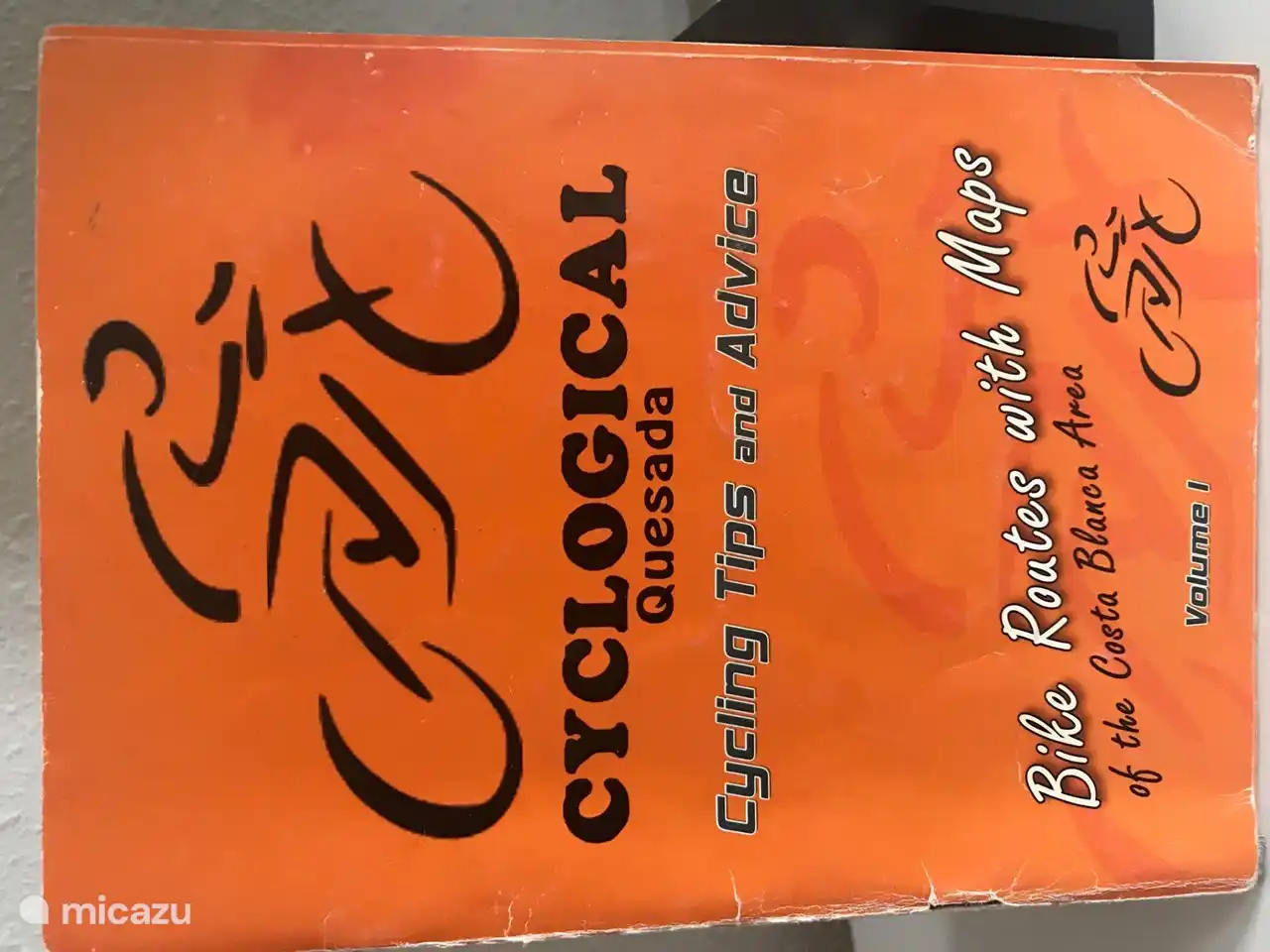 Los entusiastas del ciclismo pueden disfrutar de las numerosas rutas ciclistas; en Quesada hay un taller de reparación de bicicletas escocesas que también alquila bicicletas eléctricas.