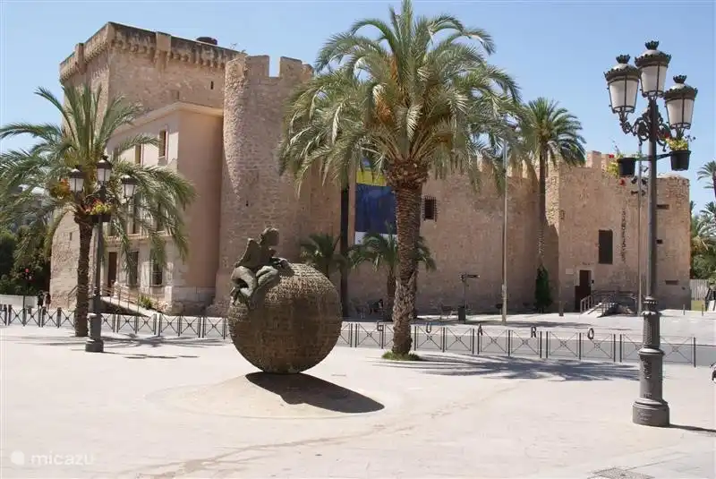 El museo de Elche con restos romanos antiguos, bien merece una visita