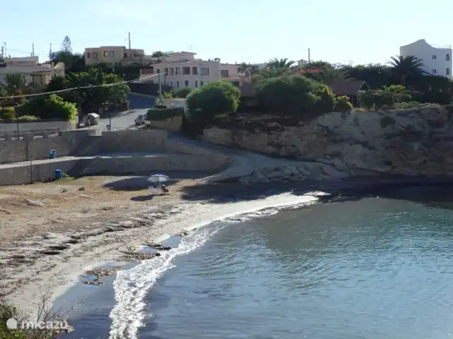Casita Coveta Neptuno | Espagne, Costa Blanca, Coveta Fumá - maison mitoyenne Une magnifique baie pour la baignade et la plongée en apnée à La Coveta Fuma, à environ 150 mètres de Casita