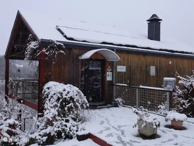 Location de Vacances Belgique, Ardennes, Bouillon, maison de vacances - Gretu26 plaisirs d'hiver, des traîneaux sont disponibles