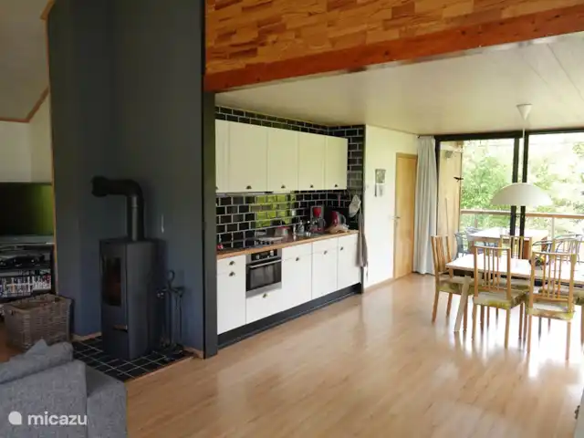 Location de Vacances Belgique, Ardennes, Bouillon, maison de vacances - Gretu26 cuisine ouverte avec toutes les commodités