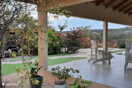 Vacation rental Curaçao, Banda Abou (West), Grote Berg holiday house Butuela