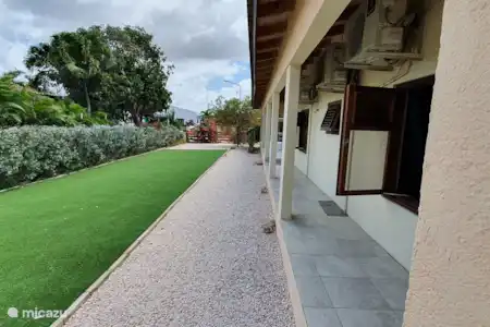 Vacation rental Curaçao, Banda Abou (West), Grote Berg holiday house Butuela
