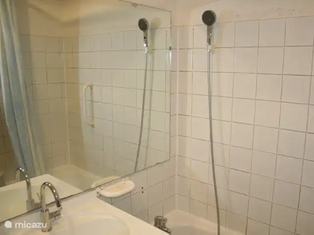 Château Renard Bandol | France, Côte d'Azur, Bandol - maison mitoyenne Douche