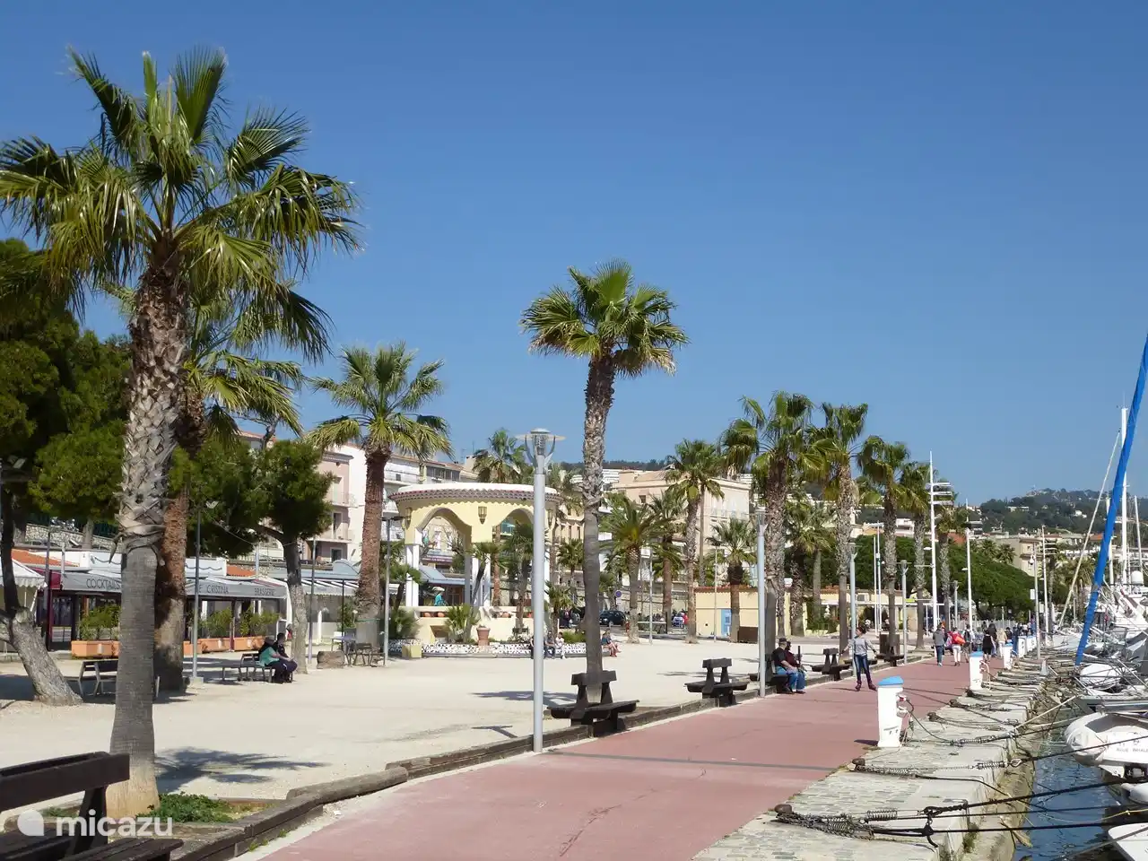 Boulevardteil an der Musikkapelle