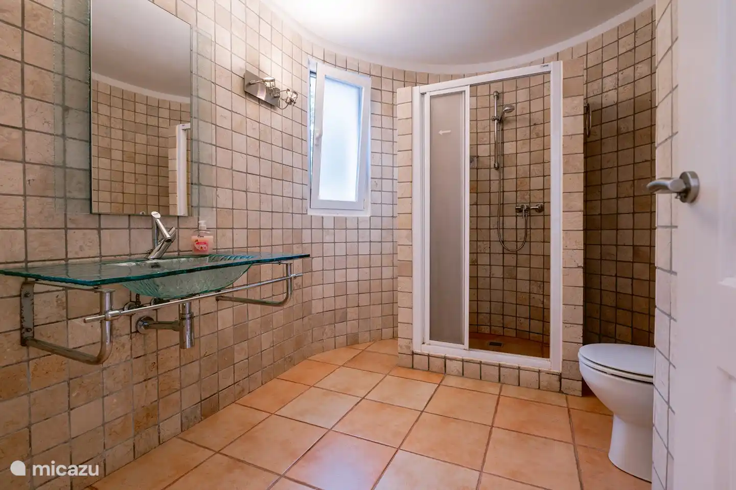 Privates Badezimmerstudio 2