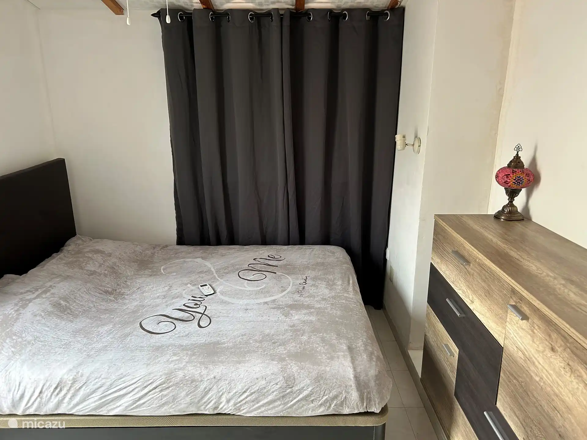 Boxspringbed in Slaapkamer 3 - 160 x 200 met luxe matras en topper. (december 23) 