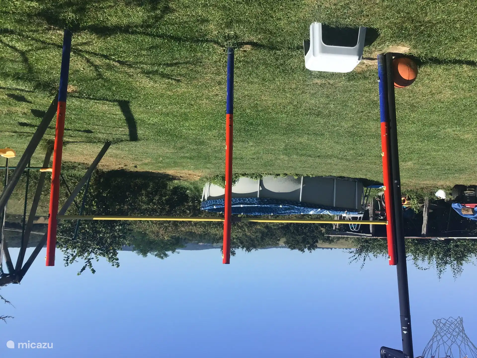 Die horizontalen Balken.