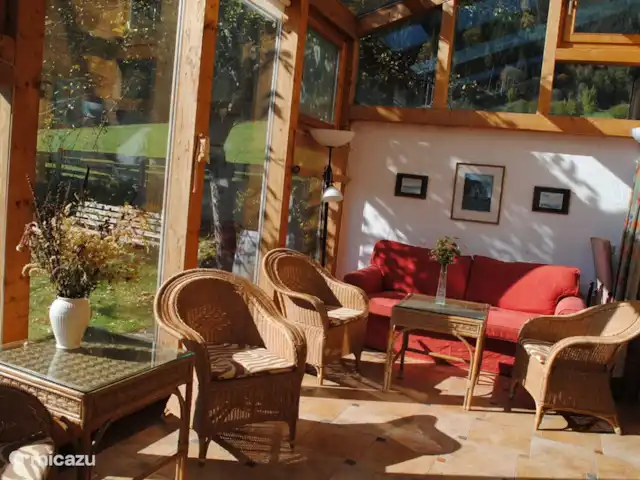 Chalet Baringo | Autriche, Salzburgerland, Maishofen (Zell am See) - chalet la serre. un espace très confortable avec une vue fantastique, ici le séjour le soir est un pur confort.