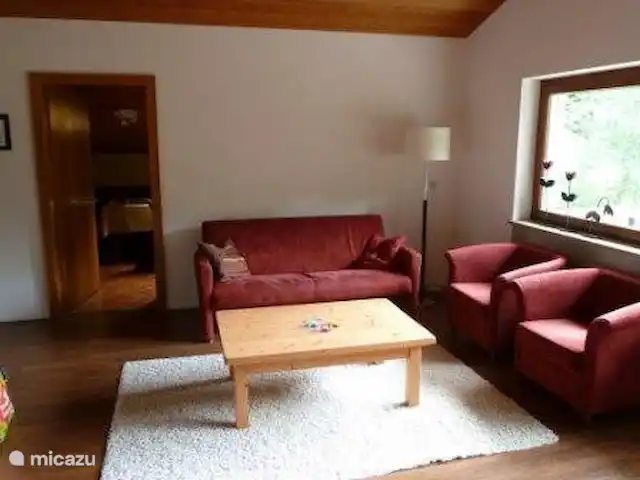 Montafón en Austria, Vorarlberg, Schruns - apartamento Salón donde pueden alojarse 10 personas