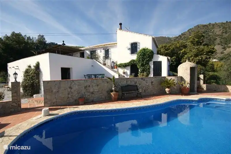 Finca La Estrella de Cómpeta