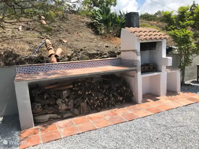 Finca La Estrella de Cómpeta huren in Spanje, Andalusië, Cómpeta - finca BBQ
