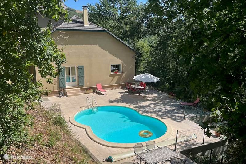 Vacation rental France, Aveyron, Saint Parthem Holiday house Maison Aveyron
