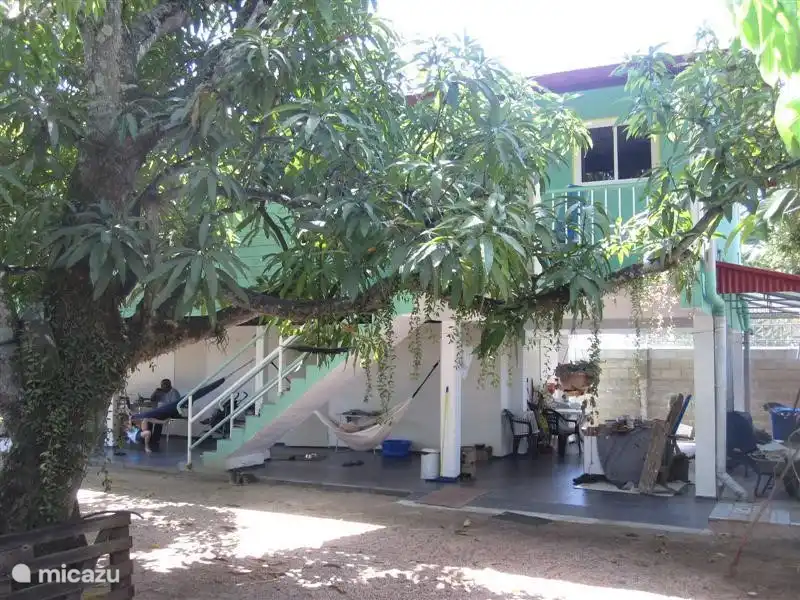 Appartement Latour etage (Inclusief) in Paramaribo, Paramaribo, Suriname huren? Micazu.nl