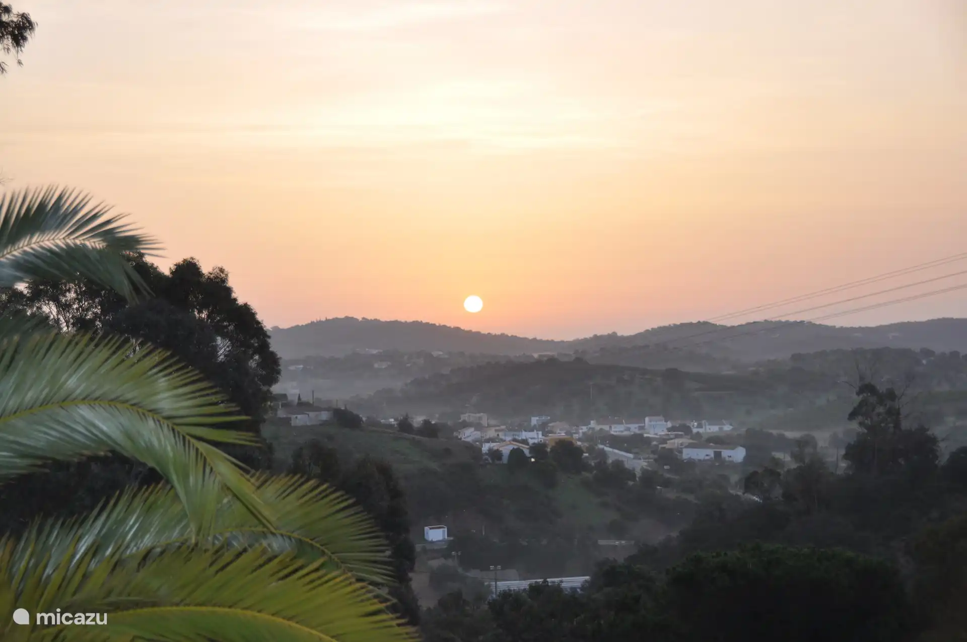 Am Morgen, kurz nach Sonnenaufgang.