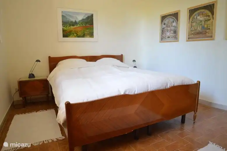 Dormitorio apartamento en planta baja.