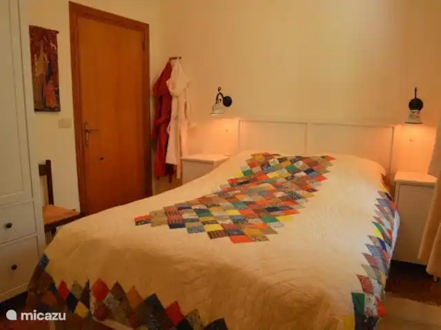 Location de Vacances Italie, Ombrie, Bettona, villa - Belle maison de vacances avec piscine Chambre à coucher.