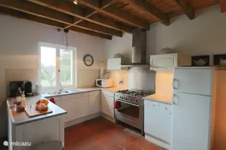 Klimhuisje met glijbaan Klimhuisje met glijbaan