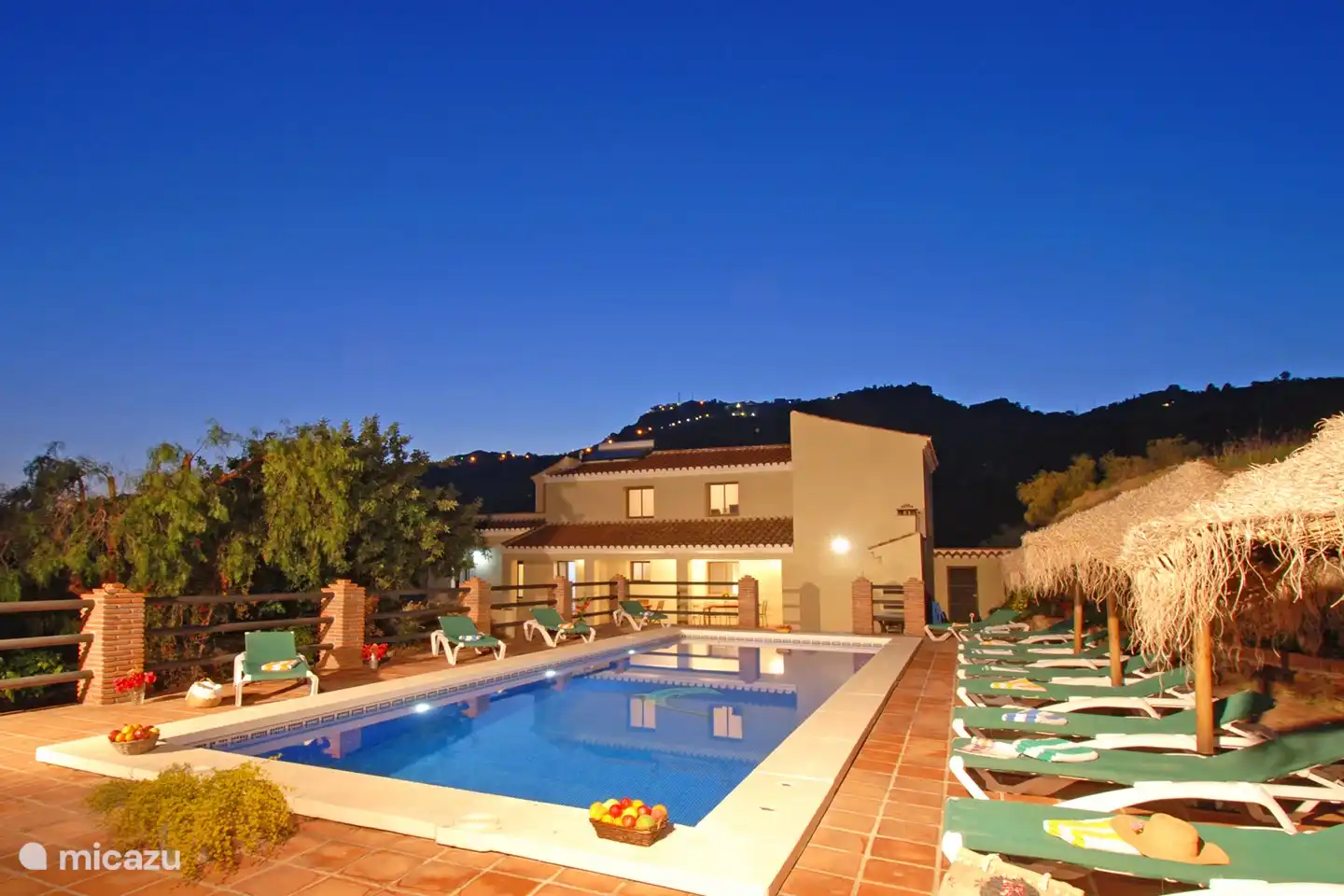 Villa Los Poyatos, Comares in Spanien, Costa del Sol, Comares - villa