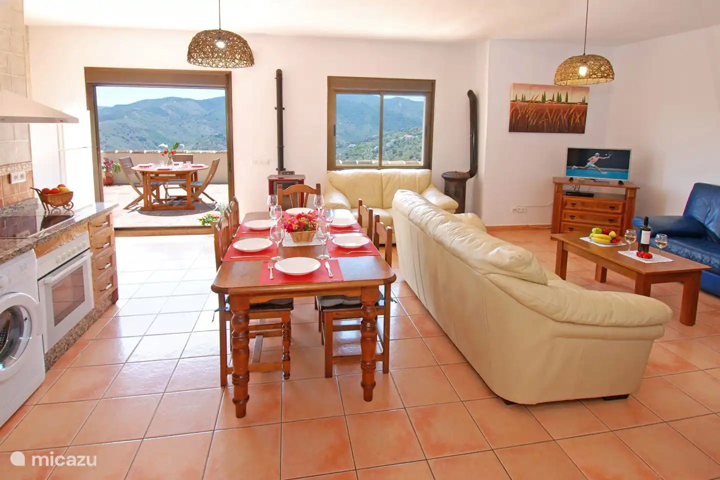 Und wenn Sie draußen müde sind, kommen Sie einfach herein und genießen.