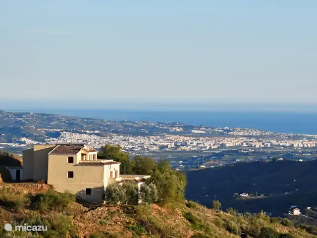 Villa Los Poyatos, Comares | Espagne, Costa del Sol, Comares - villa Ce qu'ils appellent une maison avec vue... jusqu'à la mer Méditerranée