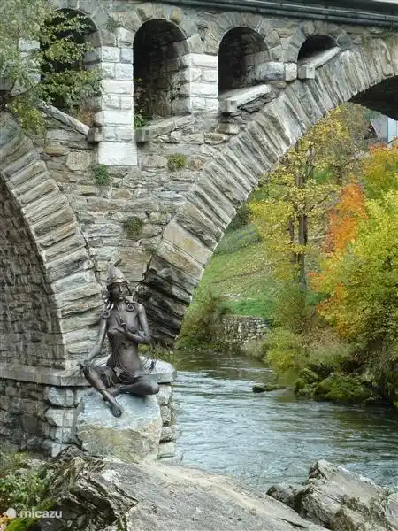 Ein Spaziergang entlang der Mur, auch sehr Spaß für Kinder!