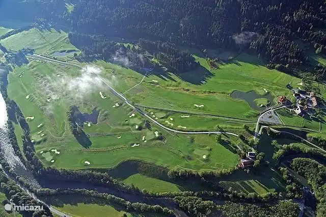 Murau Kreischberg Golf Club, ein 18-Loch-Golfplatz nur wenige Gehminuten von der Hütte.