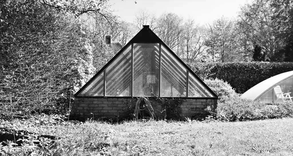 De kas. Ooit gaan we hem weer gebruiken...(foto Johan Rebergen)