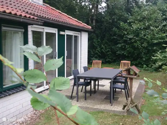 Sparrendal huren in Nederland, Gelderland, Ermelo - bungalow Terras