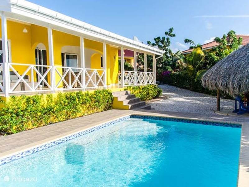 Vakantiehuis Curaçao, Banda Abou (west), Fontein Vakantiehuis Villa Flamboyant