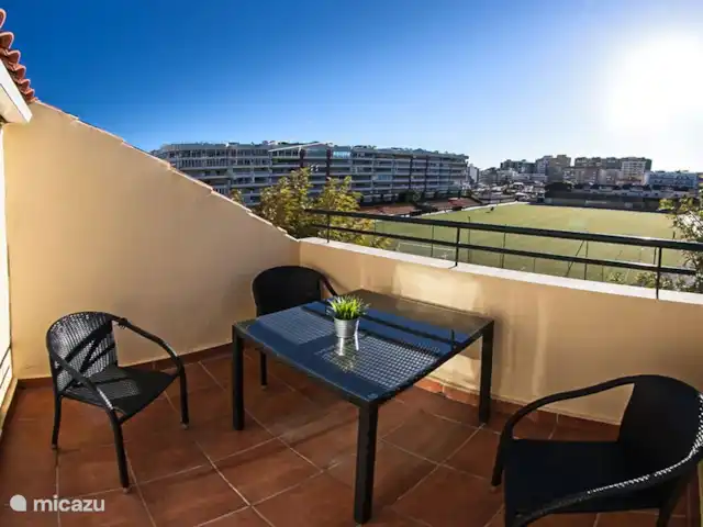 Application de luxe. Los Boliches, Fuengirola | Espagne, Costa del Sol, Fuengirola - appartement Balcon