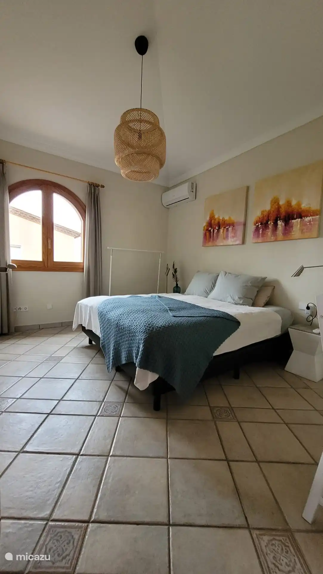 Schlafzimmer 2:
1 Doppelbett 180/200