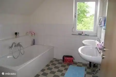Vakantiehuis Duitsland, Saksen, Altendorf vakantiehuis Wiesenweg Sächsische Schweiz Badkamer 2