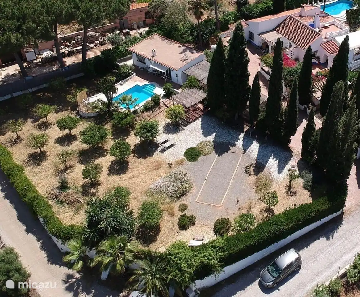 Draufsicht auf das gesamte zur Casita gehörende Grundstück.