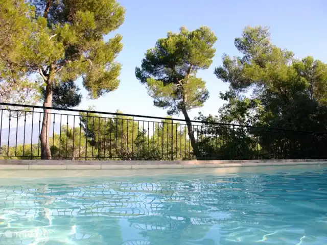 Villa Les Trois Pins | France, Vaucluse, Vaison-la-Romaine - villa Le Ventoux depuis la piscine