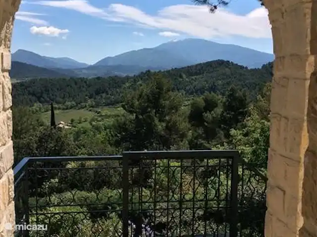 Villa Les Trois Pins | France, Vaucluse, Vaison-la-Romaine - villa Portail à la porte d'entrée