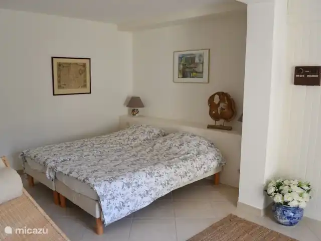 Villa Les Trois Pins | France, Vaucluse, Vaison-la-Romaine - villa Chambre du bas (1)