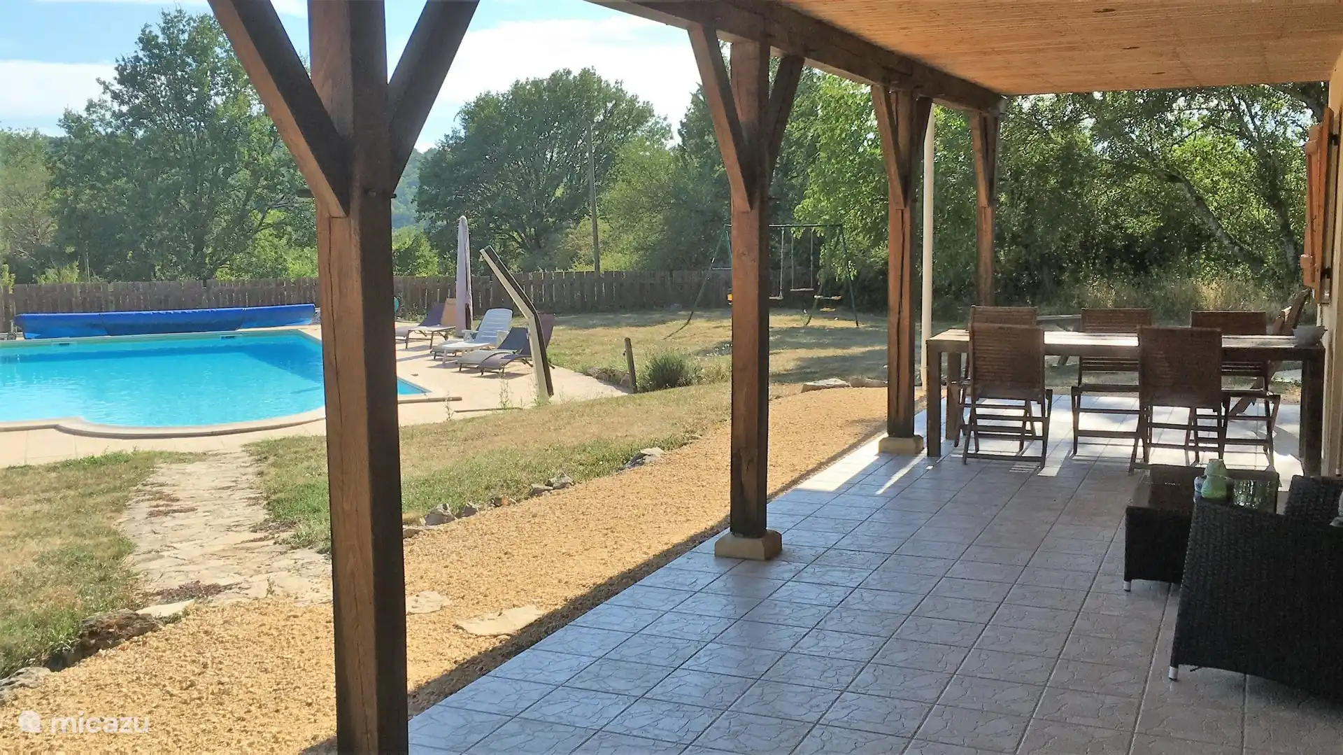 Terraza + piscina