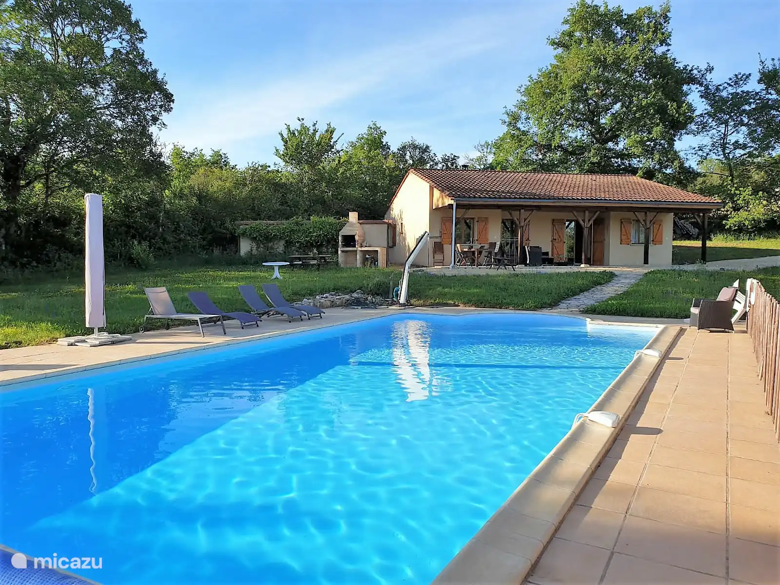 casa vacacional, Carlux, Dordoña, Francia - Abbeie