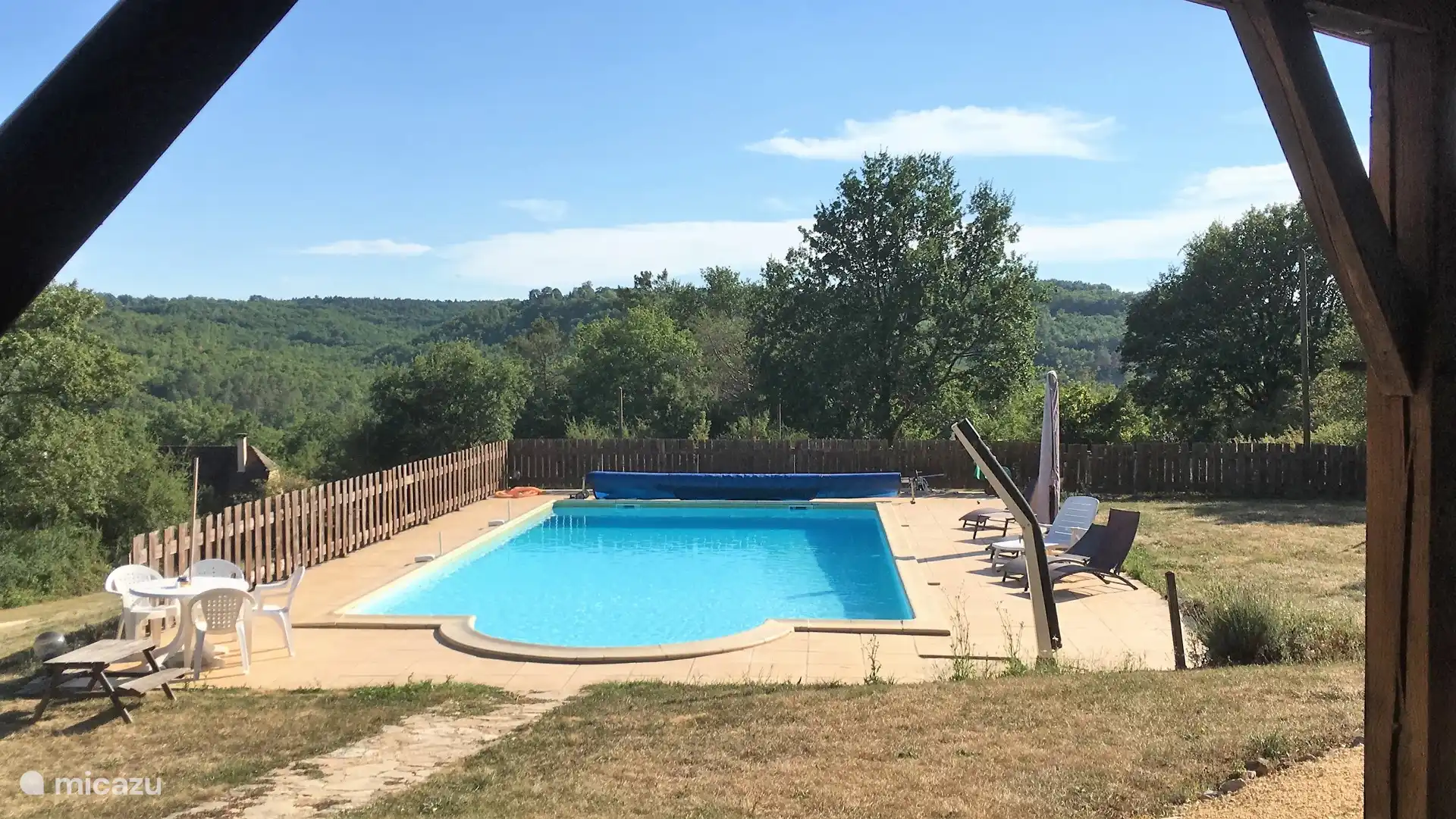 Piscina con vistas