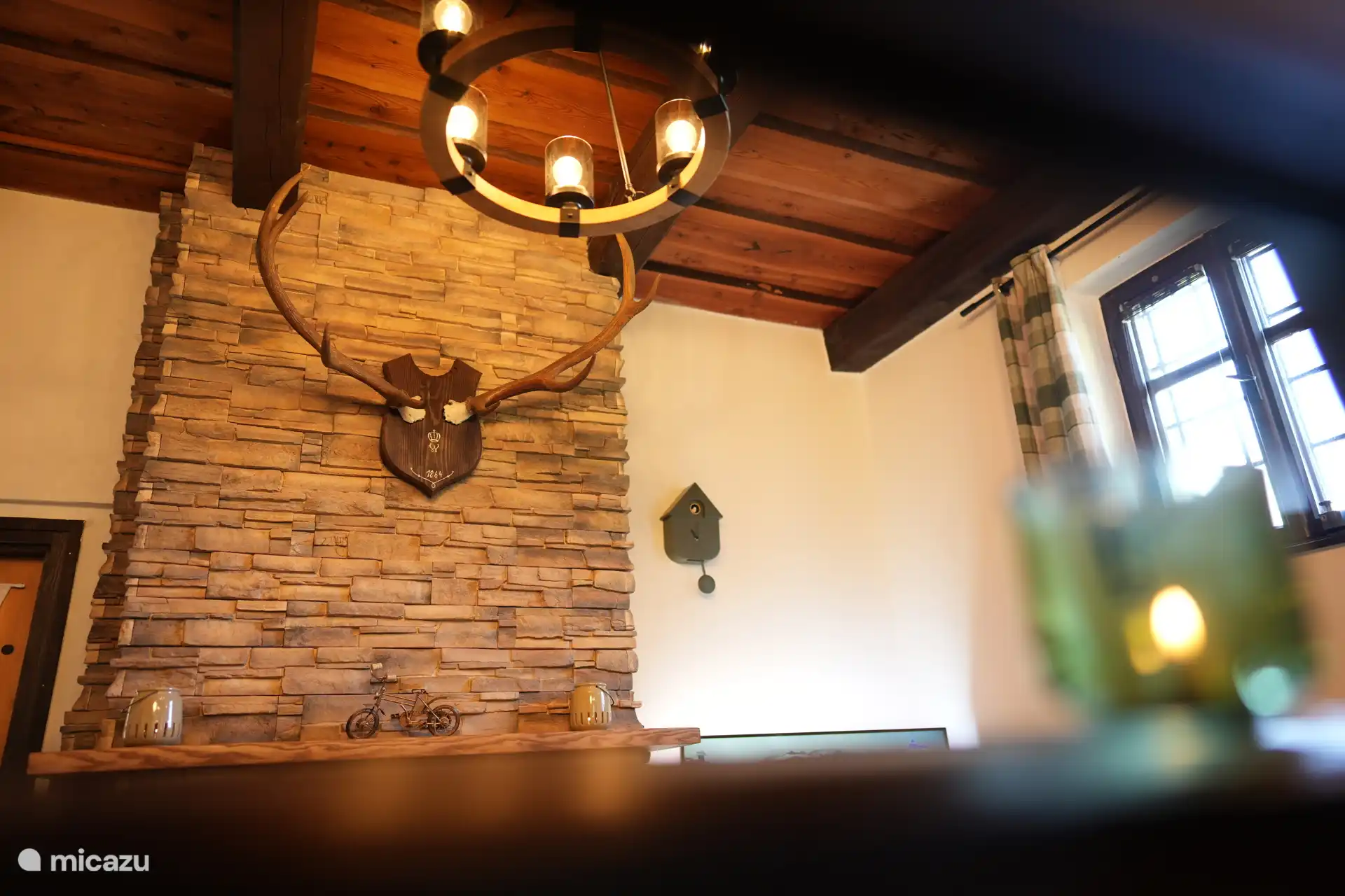 Die kleinen Details im Haus machen es komplett, dass Sie sich in einem alten Jägerhaus befinden.